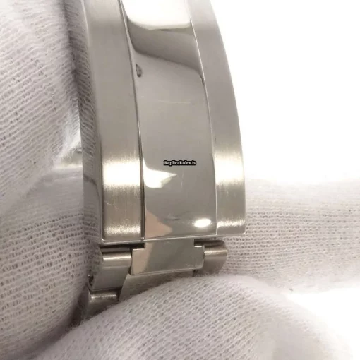 High Quality Replica Rolex Submariner Date 116619lb Caliber 3135 Automatic Movement 40mm White Gold Case Mens/unisex Watch - Image 11