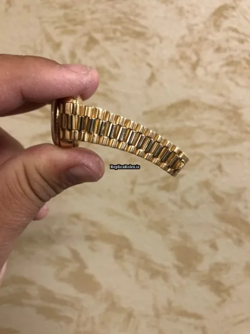 Superior Replica Rolex Lady-datejust 69178 Caliber 2135 Automatic Movement 26mm Yellow Gold Case Womens Watch - Image 13