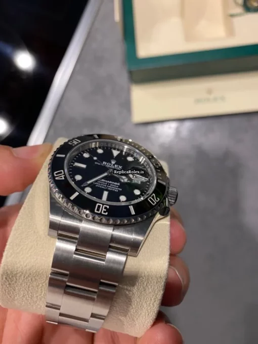 Well Made Replica Rolex Submariner Date 126610ln Caliber 3235 Automatic Movement 41x40mm Steel Case Mens/unisex Watch - Image 4