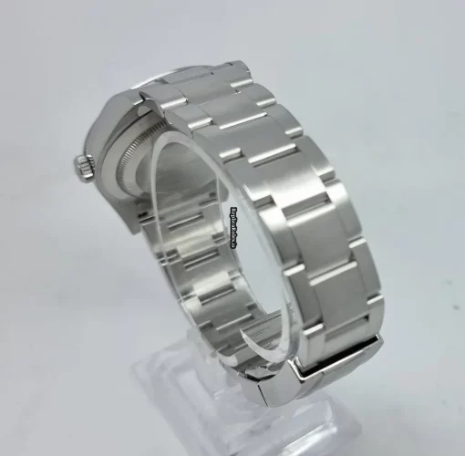Remarkable Replicas Rolex Explorer 214270 Caliber 3132 Automatic Movement 39mm Steel Case Mens/unisex Watch - Image 5