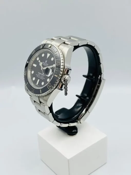 Excellent Replica Rolex Submariner Date 116610ln Caliber 3135 Automatic Movement 40mm Steel Case Mens/unisex Watch - Image 3