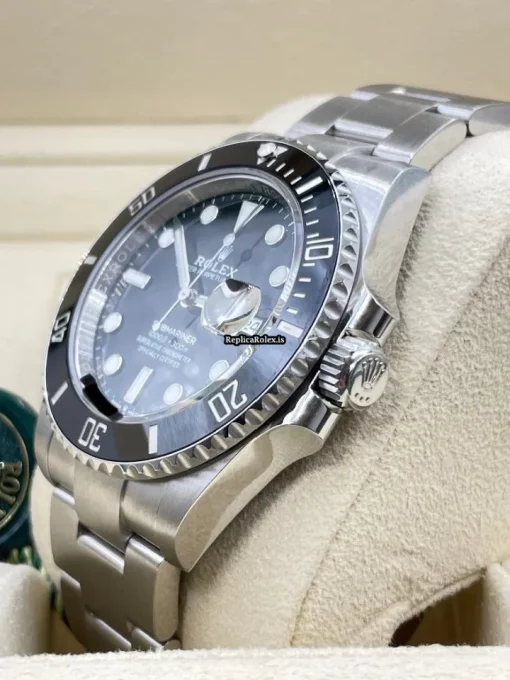 Superb Replica Rolex Submariner Date 126610ln Caliber 3235 Automatic Movement 41x40mm Steel Case Mens/unisex Watch - Image 4