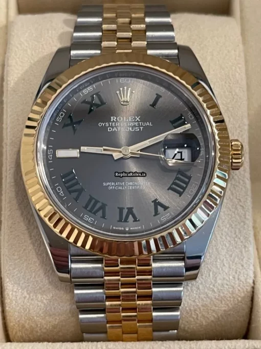 Ideal Fake Rolex Datejust 126333 Caliber 3235 Automatic Movement 41mm Gold/steel Case Mens/unisex Watch - Image 2