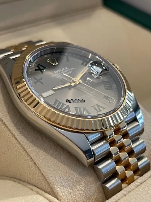 Ideal Fake Rolex Datejust 126333 Caliber 3235 Automatic Movement 41mm Gold/steel Case Mens/unisex Watch - Image 4