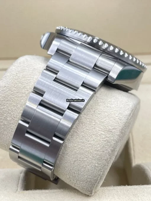Lovely Replica Rolex Sea-dweller Deepsea 126660 Caliber 3235 Automatic Movement 44mm Steel Case Mens/unisex Watch - Image 7