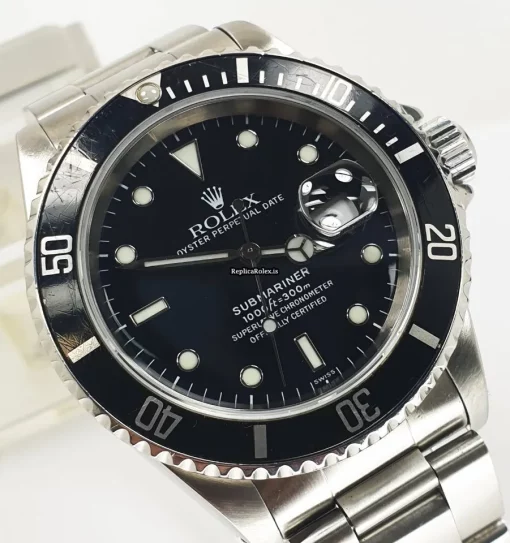 Inexpensive Fake Rolex Submariner Date 16610 Caliber 3135 Automatic Movement 40mm Steel Case Mens/unisex Watch