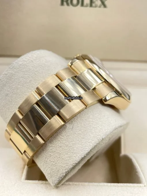 Distinctive Copies Rolex Day-date 36 118208 Caliber 3155 Automatic Movement 36mm Yellow Gold Case Mens/unisex Watch - Image 6