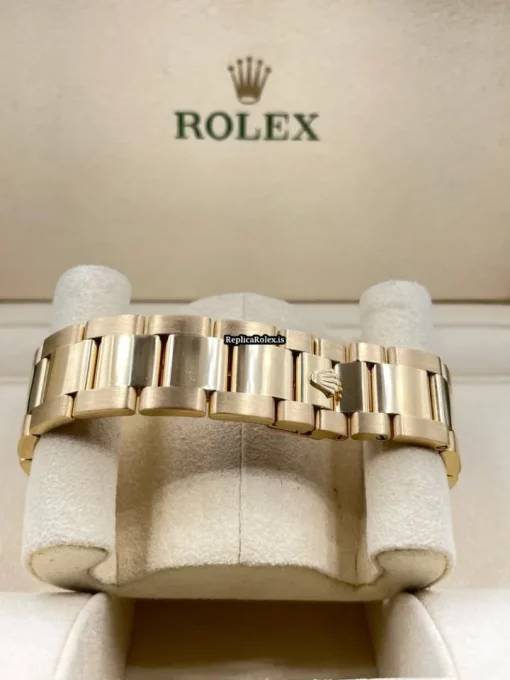 Distinctive Copies Rolex Day-date 36 118208 Caliber 3155 Automatic Movement 36mm Yellow Gold Case Mens/unisex Watch - Image 7