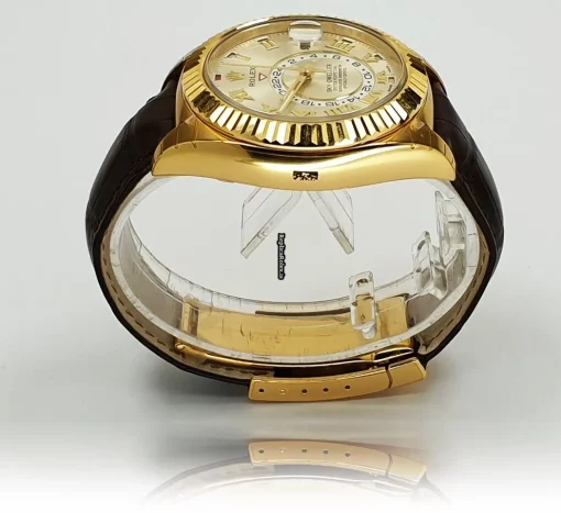 Defect Replica Rolex Sky-dweller 326138 Caliber 9001 Automatic Movement 42mm Yellow Gold Case Mens/unisex Watch - Image 4