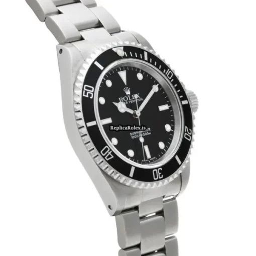 Awesome Fake Rolex Submariner 14060m Caliber 3130 Automatic Movement 40mm Steel Case Watch - Image 3