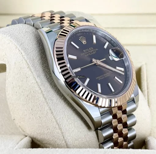 Quality Fake Rolex Datejust II 126331 Caliber 3235 Automatic Movement 41mm Gold/steel Case Mens/unisex Watch - Image 4