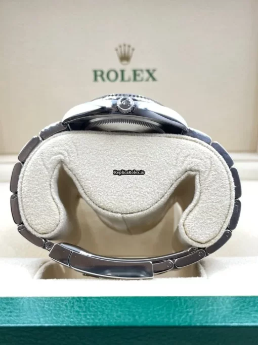 Reliable Replica Rolex Oyster Perpetual Date 115234 Caliber 3135 Automatic Movement 34mm Steel Case Mens/unisex Watch - Image 7