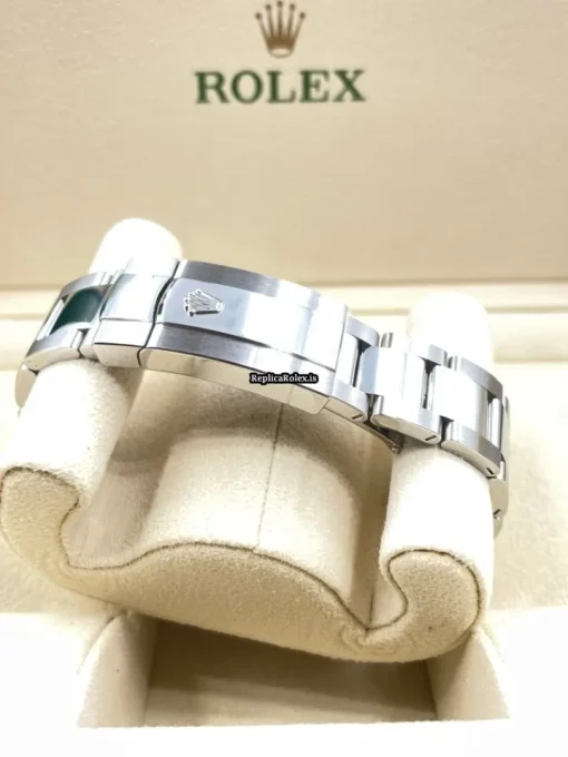 Reliable Replica Rolex Oyster Perpetual Date 115234 Caliber 3135 Automatic Movement 34mm Steel Case Mens/unisex Watch - Image 8