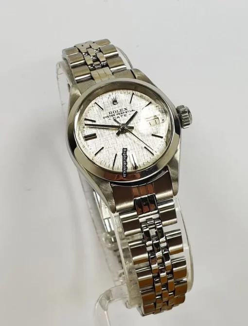 Pleasing Fakes Rolex Oyster Perpetual Lady Date 6916 Caliber 2035 Automatic Movement 26mm Steel Case Womens Watch