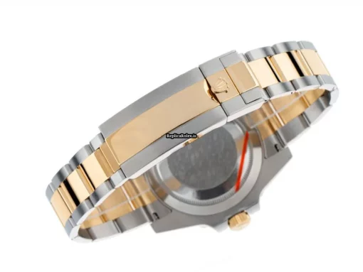 Terrific Replicas Rolex Submariner Date 116613ln Caliber 3135 Automatic Movement 40mm Steel Case Mens/unisex Watch - Image 5