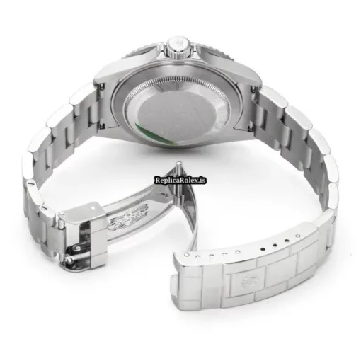 Superior Replica Rolex Submariner Date 16610 Caliber 3135 Automatic Movement 40mm Steel Case Watch - Image 4