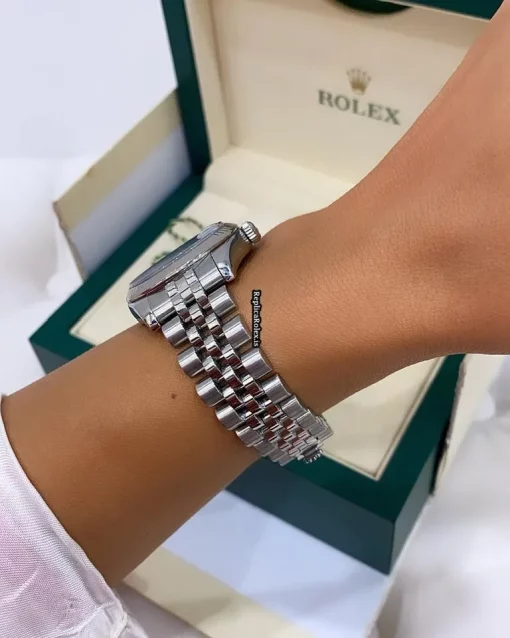 Excellent Replica Rolex Lady-datejust 178274 Caliber 2235 Automatic Movement 31mm Gold/steel Case Womens Watch - Image 11