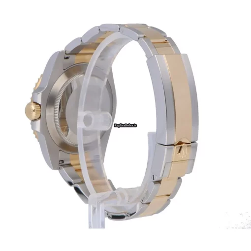 Appealing Replica Rolex Submariner Date 116613ln-0001 Automatic Movement 40mm Gold/steel Case Mens/unisex Watch - Image 4