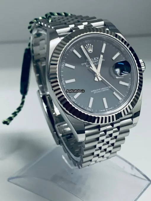Terrific Replica Rolex Datejust 126334 Automatic Movement 41mm Steel Case Mens/unisex Watch - Image 3