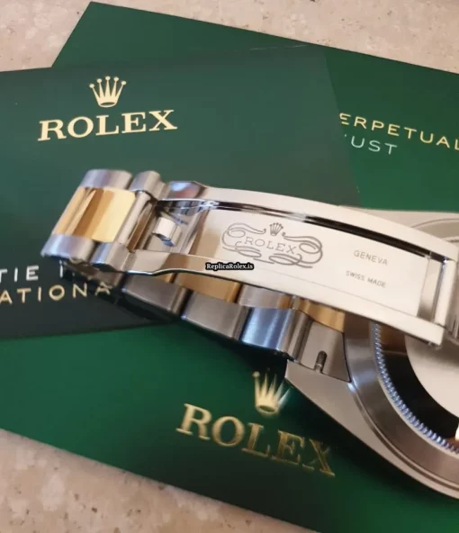 Nice Replica Rolex Datejust 126333 Caliber 3235 Automatic Movement 41mm Gold/steel Case Mens/unisex Watch - Image 10
