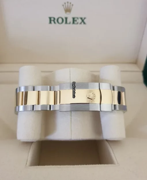 Nice Replica Rolex Datejust 126333 Caliber 3235 Automatic Movement 41mm Gold/steel Case Mens/unisex Watch - Image 8