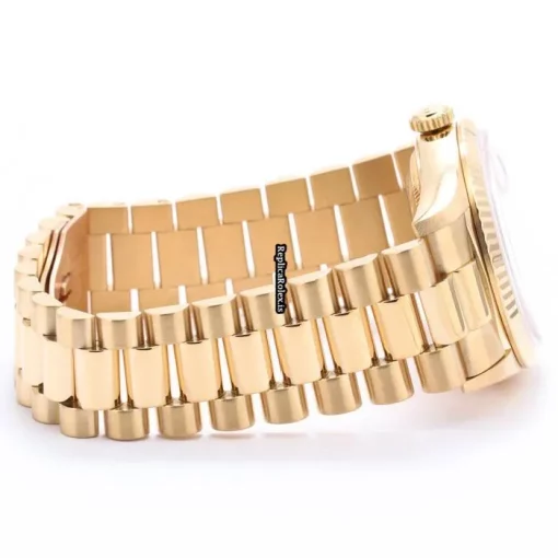 Awesome Imitation Rolex Day-date 36 18238a Automatic Movement 36mm Yellow Gold Case Mens/unisex Watch - Image 3