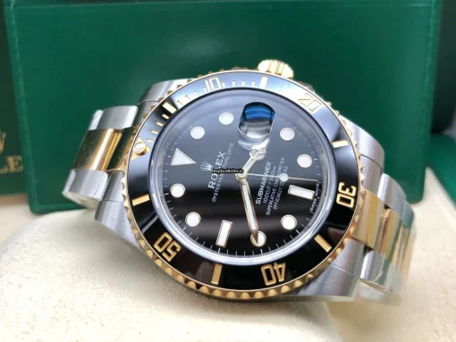 Appealing Replica Rolex Submariner Date 116613ln Caliber 3135 Automatic Movement 40mm Gold/steel Case Mens/unisex Watch - Image 2