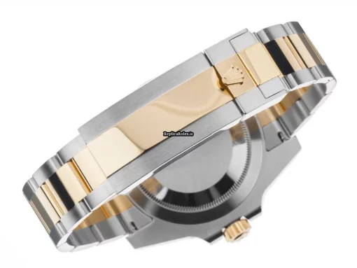 Pleasing Replicas Rolex Submariner Date 116613lb Caliber 3135 Automatic Movement 40mm Gold/steel Case Mens/unisex Watch - Image 5
