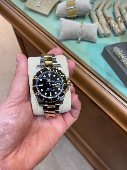 Pleasing Replica Rolex Submariner Date 116613ln Caliber 3135 Automatic Movement 40mm Gold/steel Case Mens/unisex Watch - Image 3