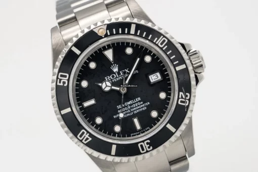 1:1 Fake Rolex Sea-dweller 16660 Caliber 3035 Automatic Movement 40mm Steel Case Mens/unisex Watch
