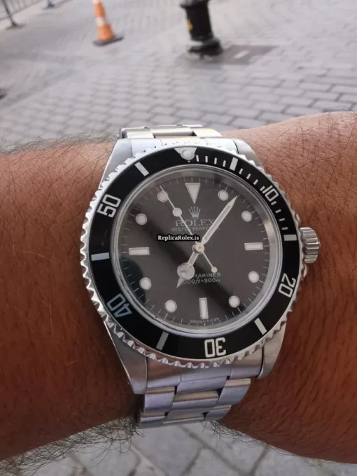 Lovely Replica Rolex Submariner 14060 Watch - Image 2