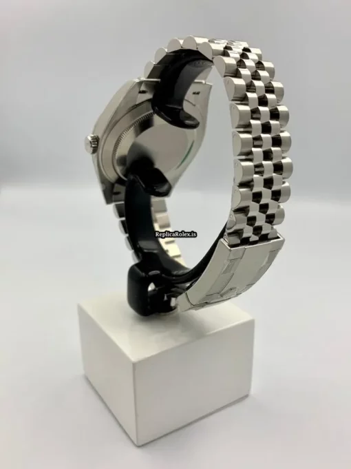 Well Made Replica Rolex Datejust 126334 Caliber 3235 Automatic Movement 41mm Steel Case Mens/unisex Watch - Image 6