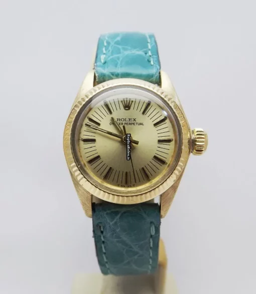 Fabulous Replica Rolex Oyster Perpetual 26 6719 Caliber 2030 Automatic Movement Yellow Gold Case Womens Watch - Image 2
