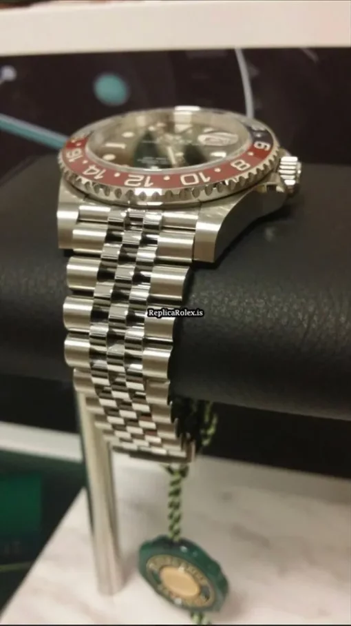Amazing Copy Rolex Gmt-master II 126710blro Caliber 3285 Automatic Movement 40mm Steel Case Mens/unisex Watch - Image 12