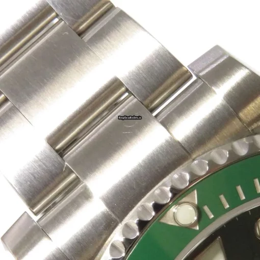 Remarkable Replica Rolex Submariner Date 116610lv Caliber 3135 Automatic Movement 40mm Steel Case Mens/unisex Watch - Image 8