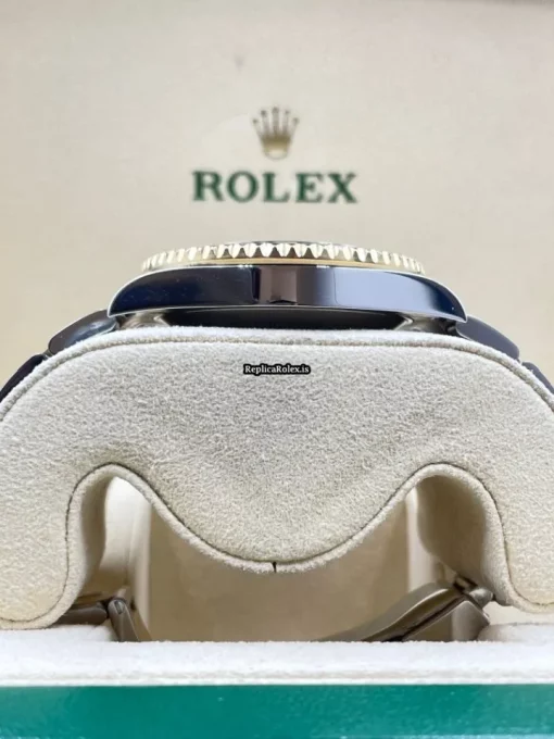 Great Fake Rolex Submariner Date 116613ln Caliber 3135 Automatic Movement 40mm Gold/steel Case Mens/unisex Watch - Image 7