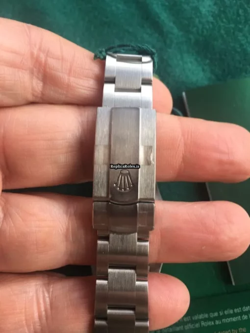 Design Fakes Rolex Oyster Perpetual 31 177200 Caliber 2231 Automatic Movement 31mm Steel Case Womens Watch - Image 3