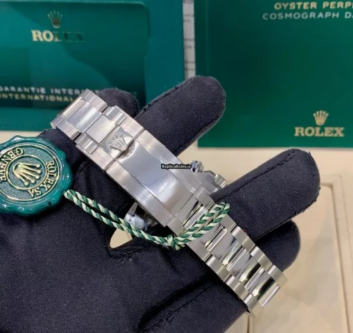 Mind-boggling Fake Rolex Daytona 116506 Caliber 4130 Automatic Movement 40mm Platinum Case Mens/unisex Watch - Image 3