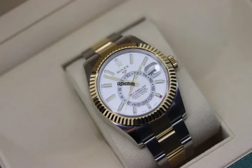 Pleasing Fake Rolex Sky-dweller 326933 Caliber 9001 Automatic Movement 42mm Gold/steel Case Mens/unisex Watch - Image 13
