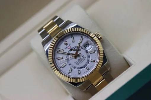 Pleasing Fake Rolex Sky-dweller 326933 Caliber 9001 Automatic Movement 42mm Gold/steel Case Mens/unisex Watch - Image 14