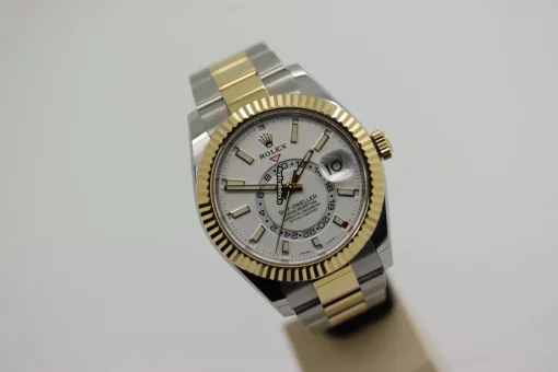 Pleasing Fake Rolex Sky-dweller 326933 Caliber 9001 Automatic Movement 42mm Gold/steel Case Mens/unisex Watch - Image 3