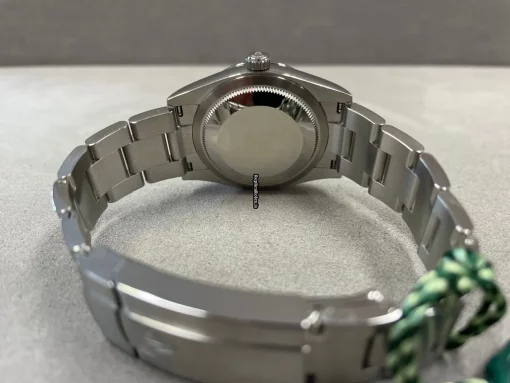 Cool Replica Rolex Oyster Perpetual 34 124200 Caliber 2232 Automatic Movement 34mm Steel Case Mens/unisex Watch - Image 9