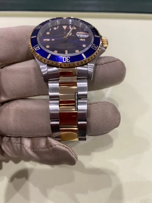 Recommend Fake Rolex Submariner Date 16613 Caliber 3135 Automatic Movement 40mm Gold/steel Case Mens/unisex Watch - Image 3