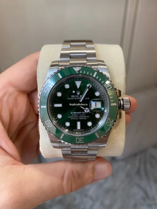 Perfect Replica Rolex Submariner Date 116610lv Caliber 3135 Automatic Movement 40mm Steel Case Mens/unisex Watch - Image 10