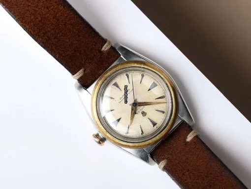 Neat Copies Rolex Bubble Back 5010 Automatic Movement 31mm Gold/steel Case Watch - Image 3