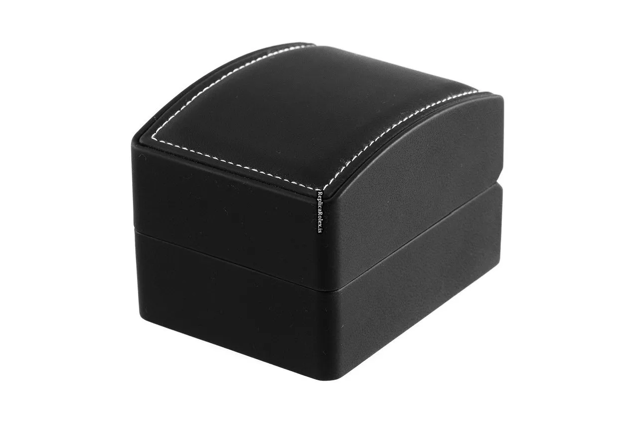 Fine Replica Rolex Oyster Perpetual 31 177234 Caliber 2231 Automatic Movement 31mm Gold/steel Case Womens Watch - Image 4