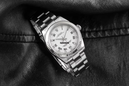 Distinctive Knockoff Rolex Oyster Perpetual 31 177234 Caliber 2231 Automatic Movement 31mm Gold/steel Case Womens Watch