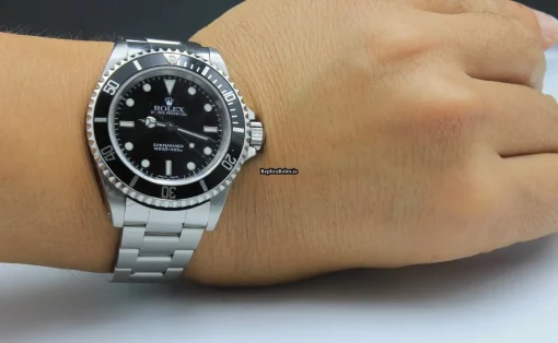 High Quality Replica Rolex Submariner 14060m Caliber 3130 Automatic Movement 40mm Steel Case Mens/unisex Watch - Image 10