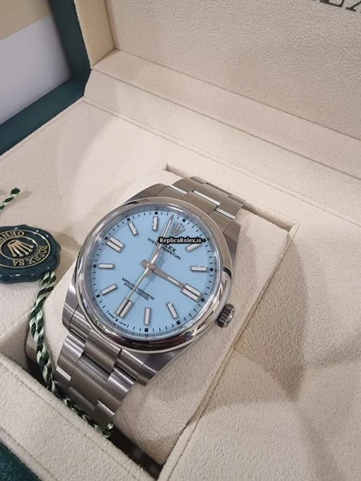 Distinctive Fake Rolex Oyster Perpetual 124300-0006 Caliber 3230 Automatic Movement 41mm Steel Case Mens/unisex Watch - Image 4