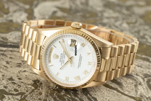 Amazing Replicas Rolex Day-date 36 18038 Caliber 3055 Automatic Movement 36mm Yellow Gold Case Mens/unisex Watch - Image 3